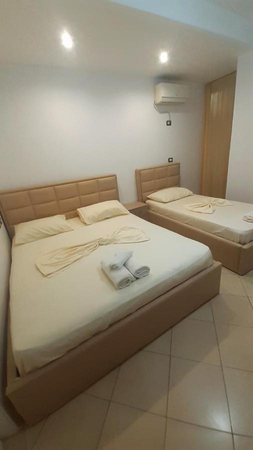 Hotel Vila Flowers Vlore Luaran gambar