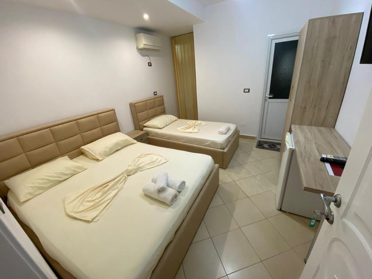 Hotel Vila Flowers Vlore Bilik gambar