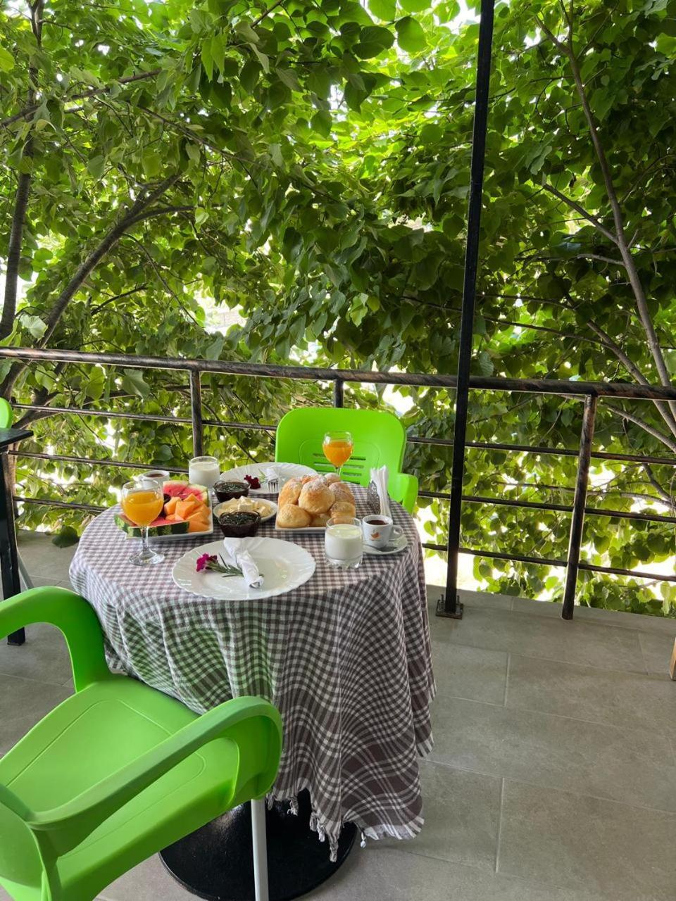 Hotel Vila Flowers Vlore Luaran gambar